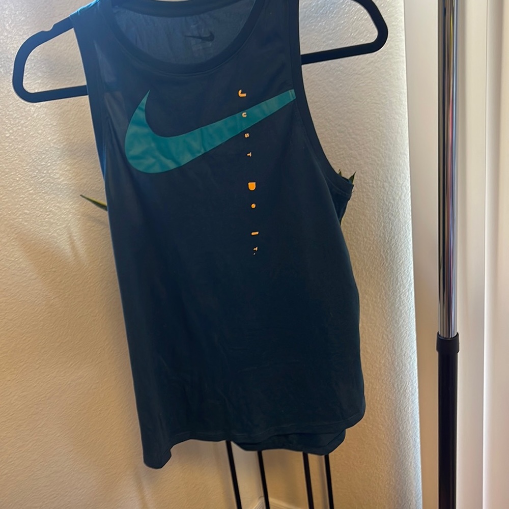 Turquoise Nike work out top